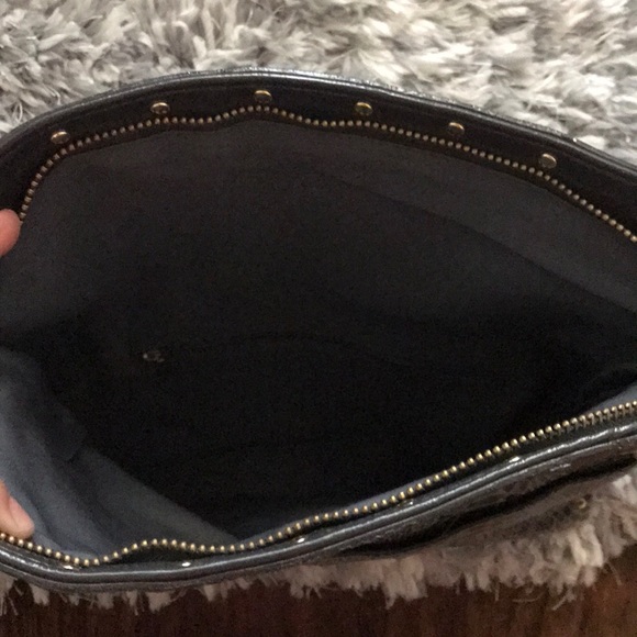 Fun Clutch! - Picture 4 of 5